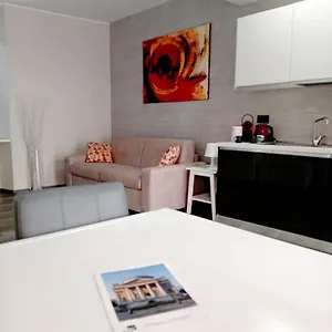 Appartamento Beautiful Flat A Pochi Passi Dal